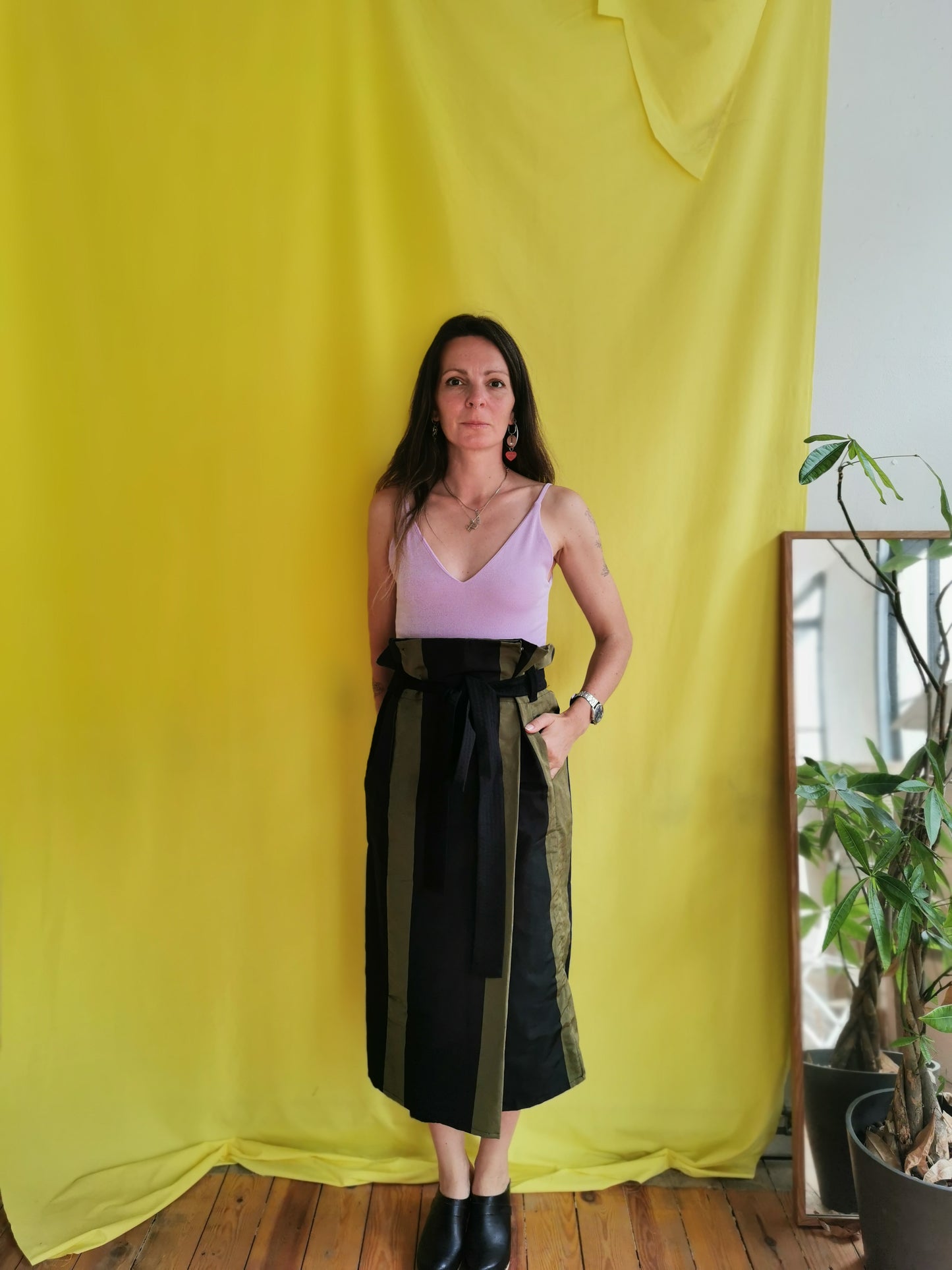 PROTEA SKIRT - KHAKI & BLACK