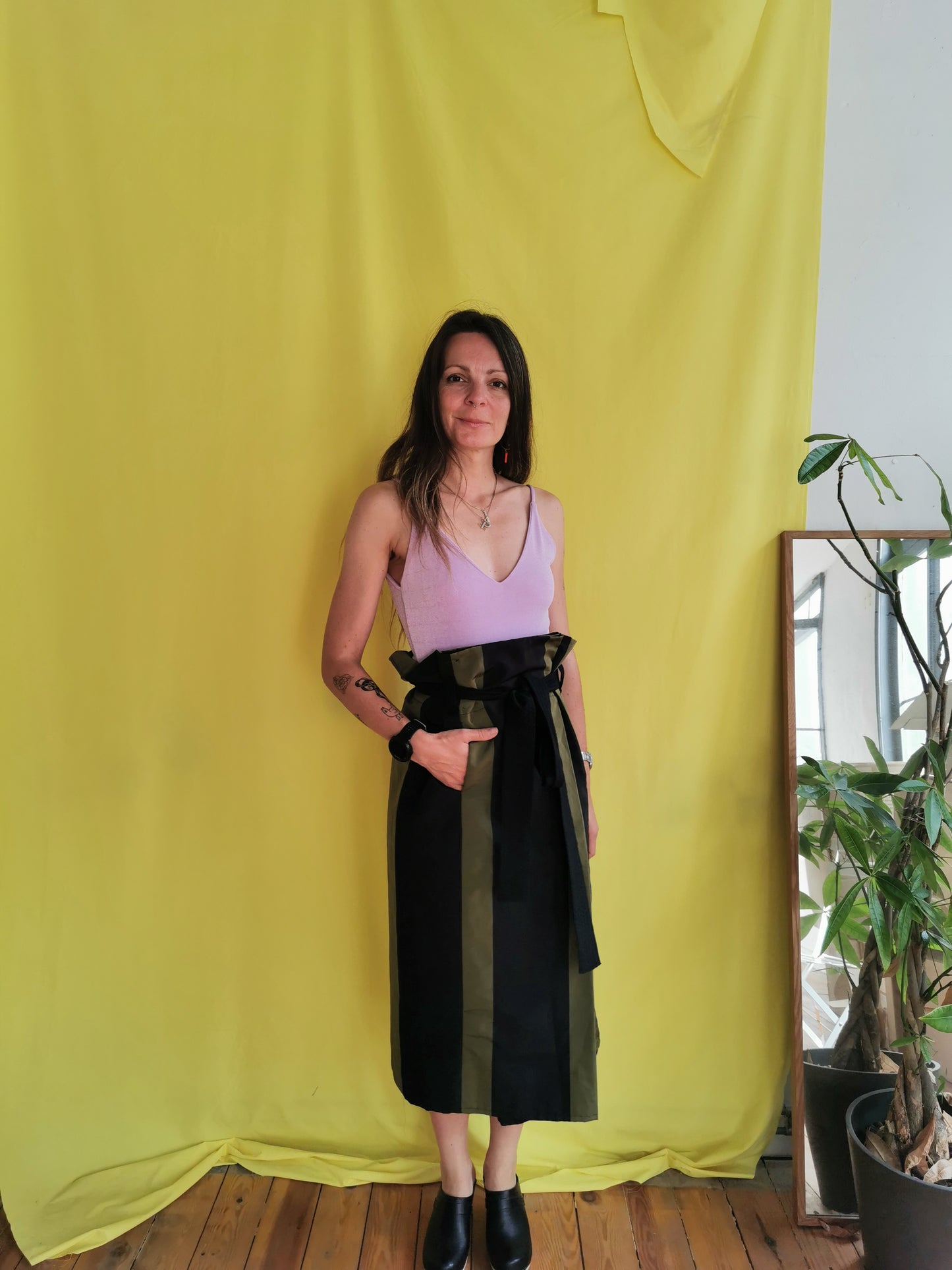 PROTEA SKIRT - KHAKI & BLACK