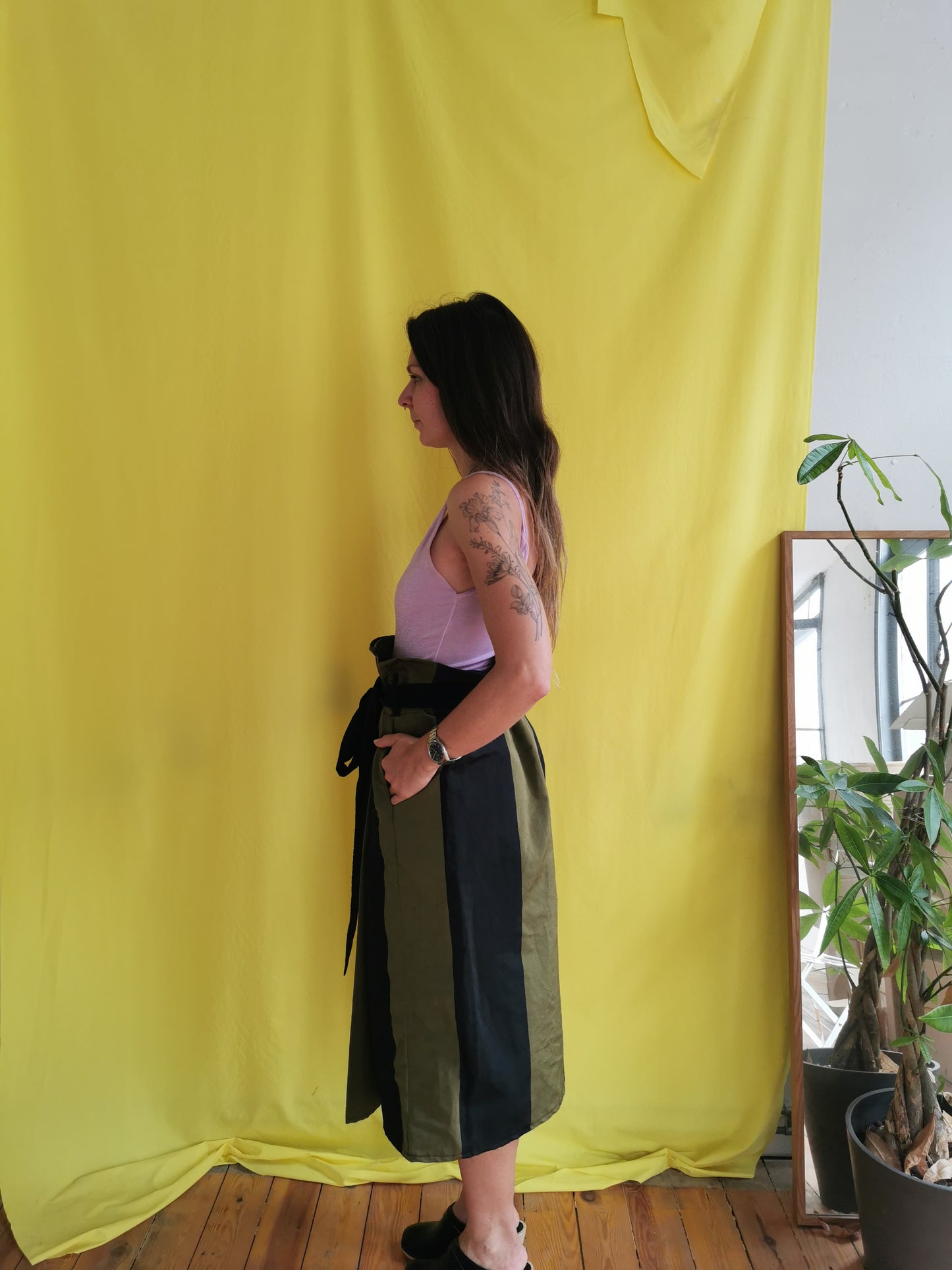 PROTEA SKIRT - KHAKI & BLACK