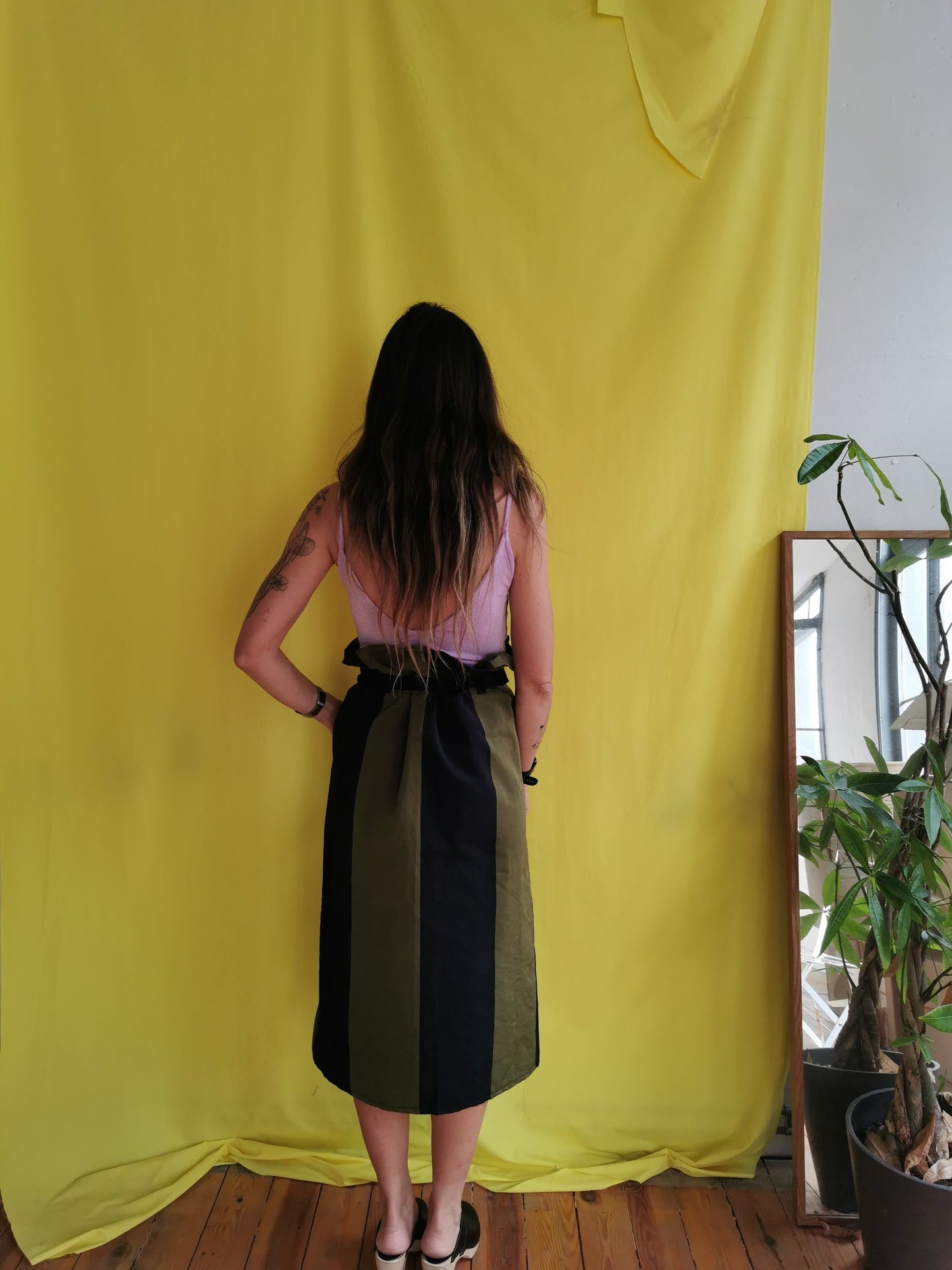 PROTEA SKIRT - KHAKI & BLACK
