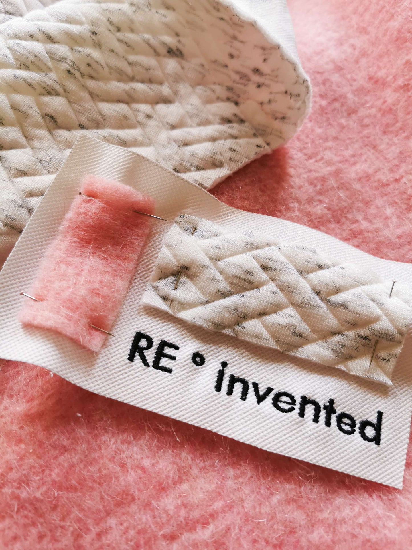 SWEET SUMMER N°11 - Pink and white