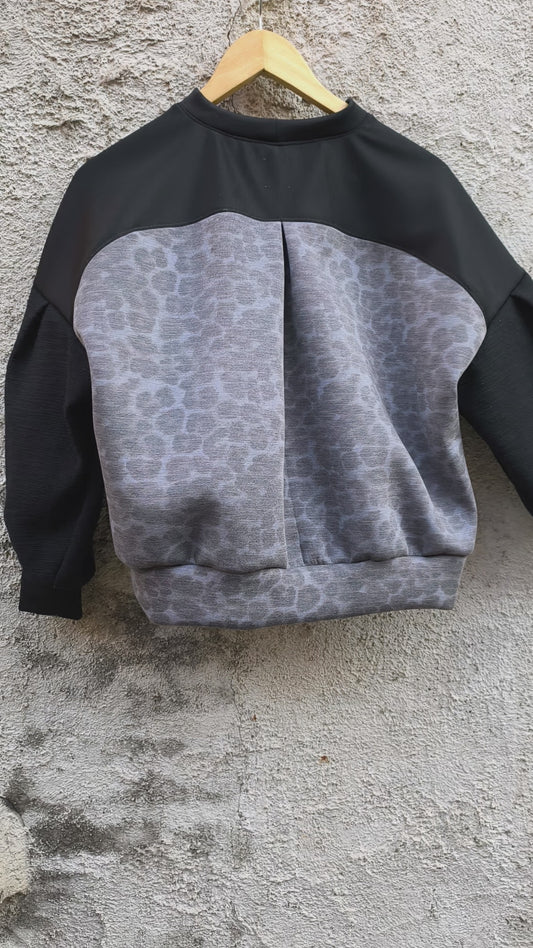 SWEET X-MAS sweater N°15 - leopard and black