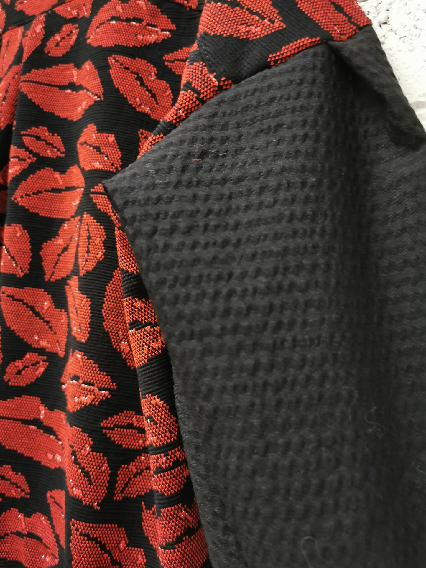 SWEET VALENTINE sweater N°13 - Sweet kisses