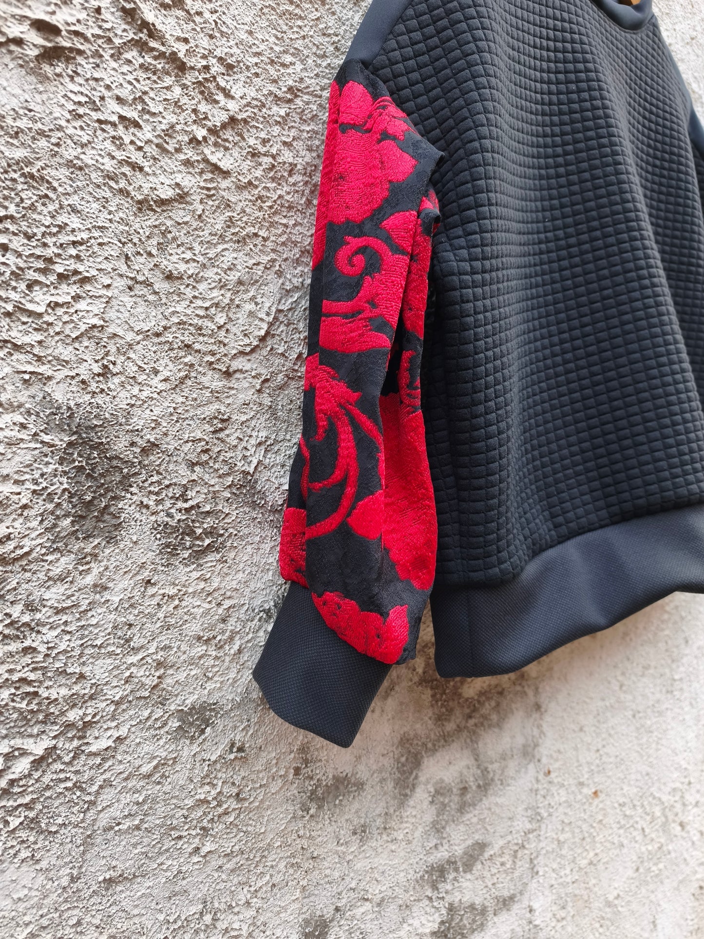 SWEET XMAS sweater N°14 - red and black